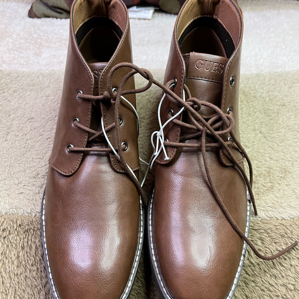 Men’s Guess boots Brown size 10